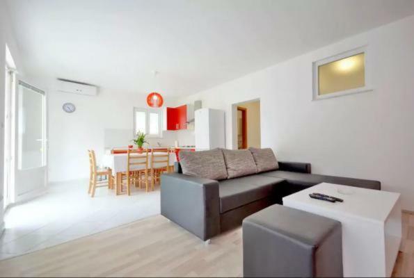 Apartment Simun พอดโกรา ภายนอก รูปภาพ